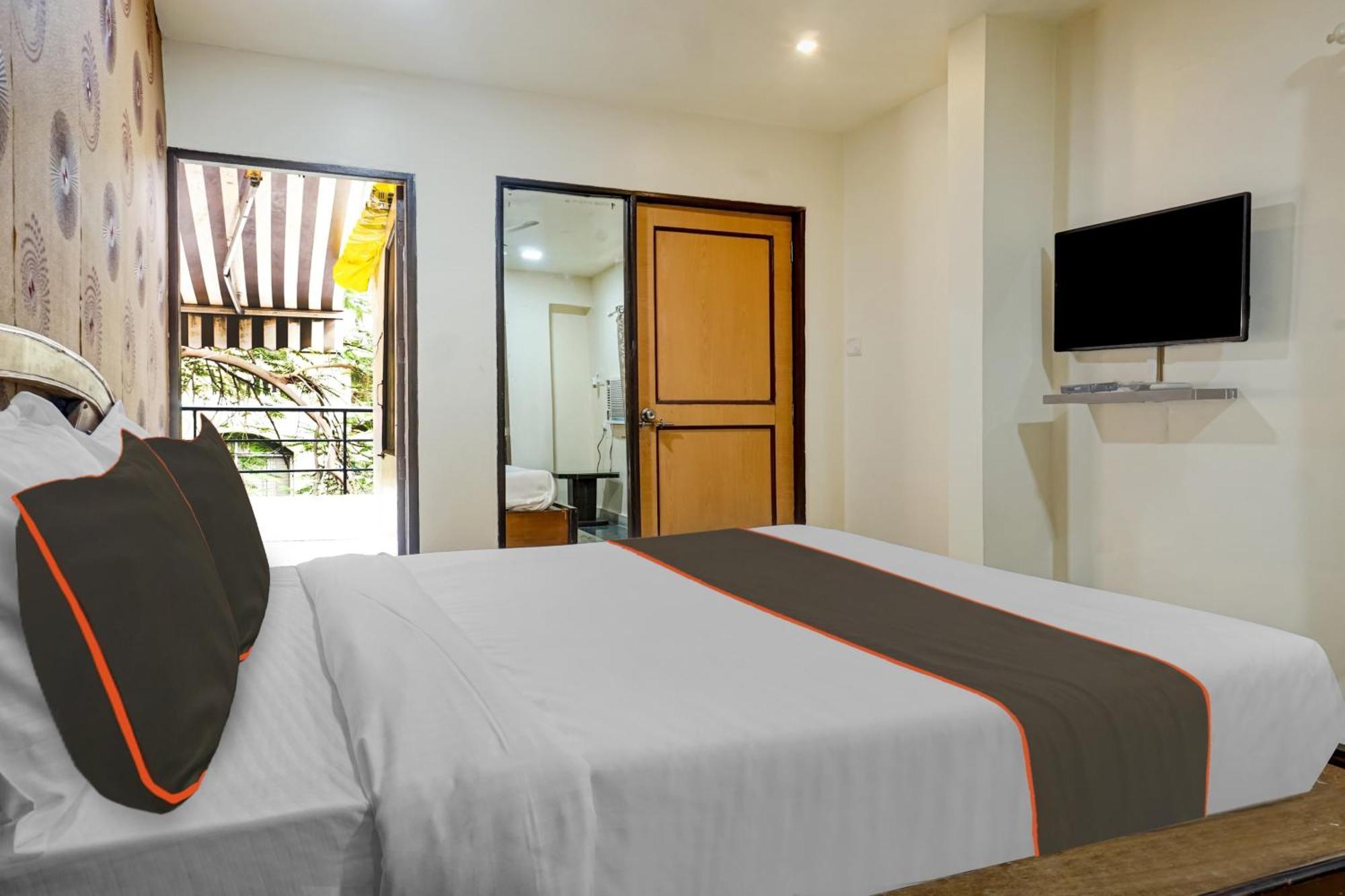 Hotel Galaxy Residency Kalyani Nagar بونة المظهر الخارجي الصورة