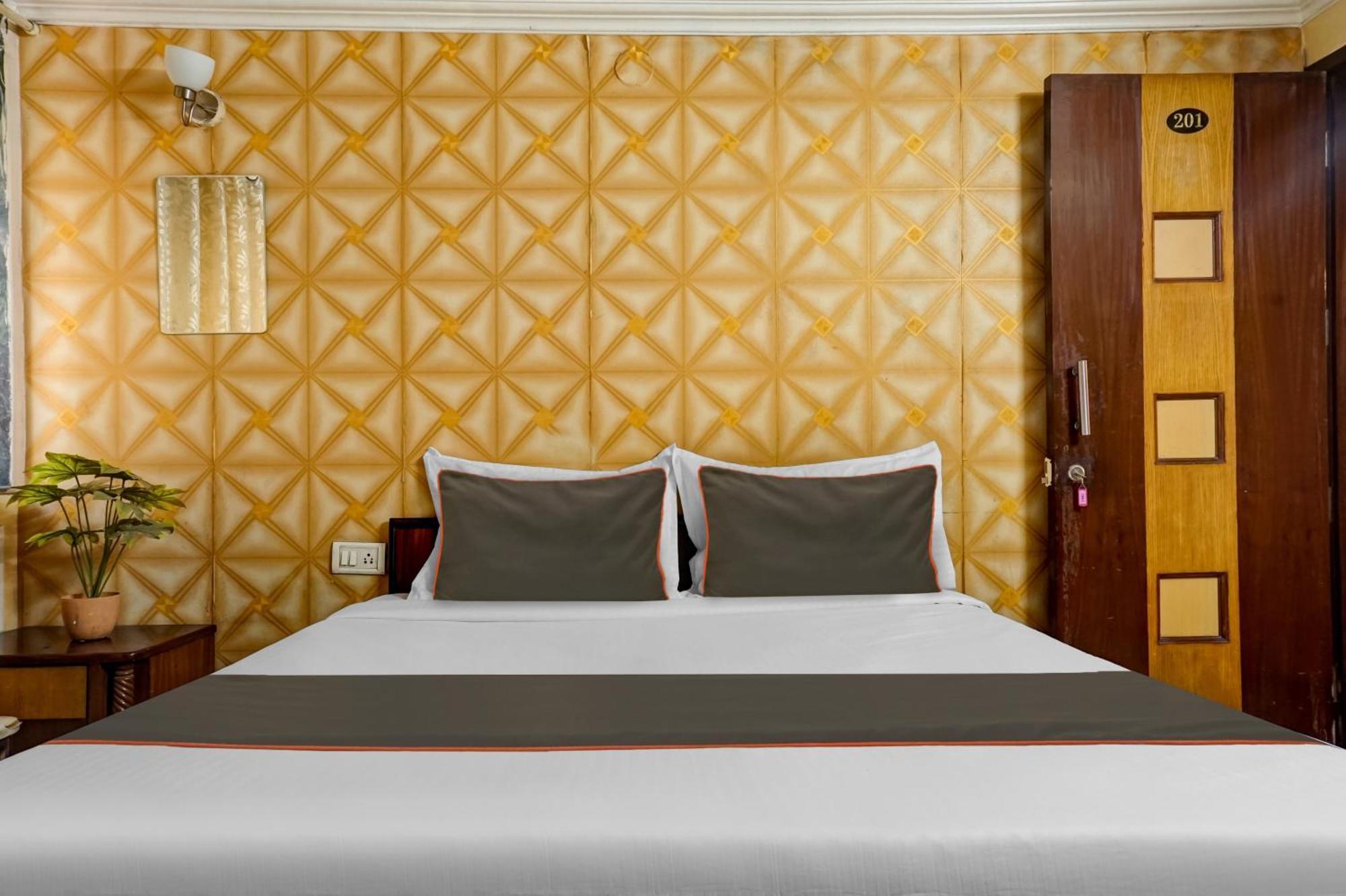 Hotel Galaxy Residency Kalyani Nagar بونة المظهر الخارجي الصورة